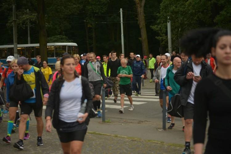 35. PKO Maraton Wrocław. Biegacze już na mecie, rekord trasy pobity [ZDJĘCIA, WIDEO, RELACJA NA ŻYWO]