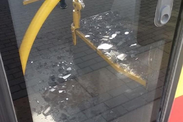 Groźna sytuacja na Psim Polu. Nagłe hamowanie autobusu i poturbowani pasażerowie