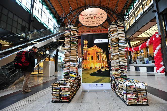 Wrocławskie Targi Dobrych Książek: czterodniowe wydarzenie przyciągnie tłumy na Dworzec Główny 