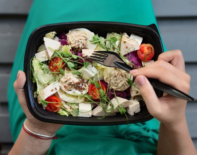 Catering dietetyczny we Wrocławiu: jak wybrać najlepszy