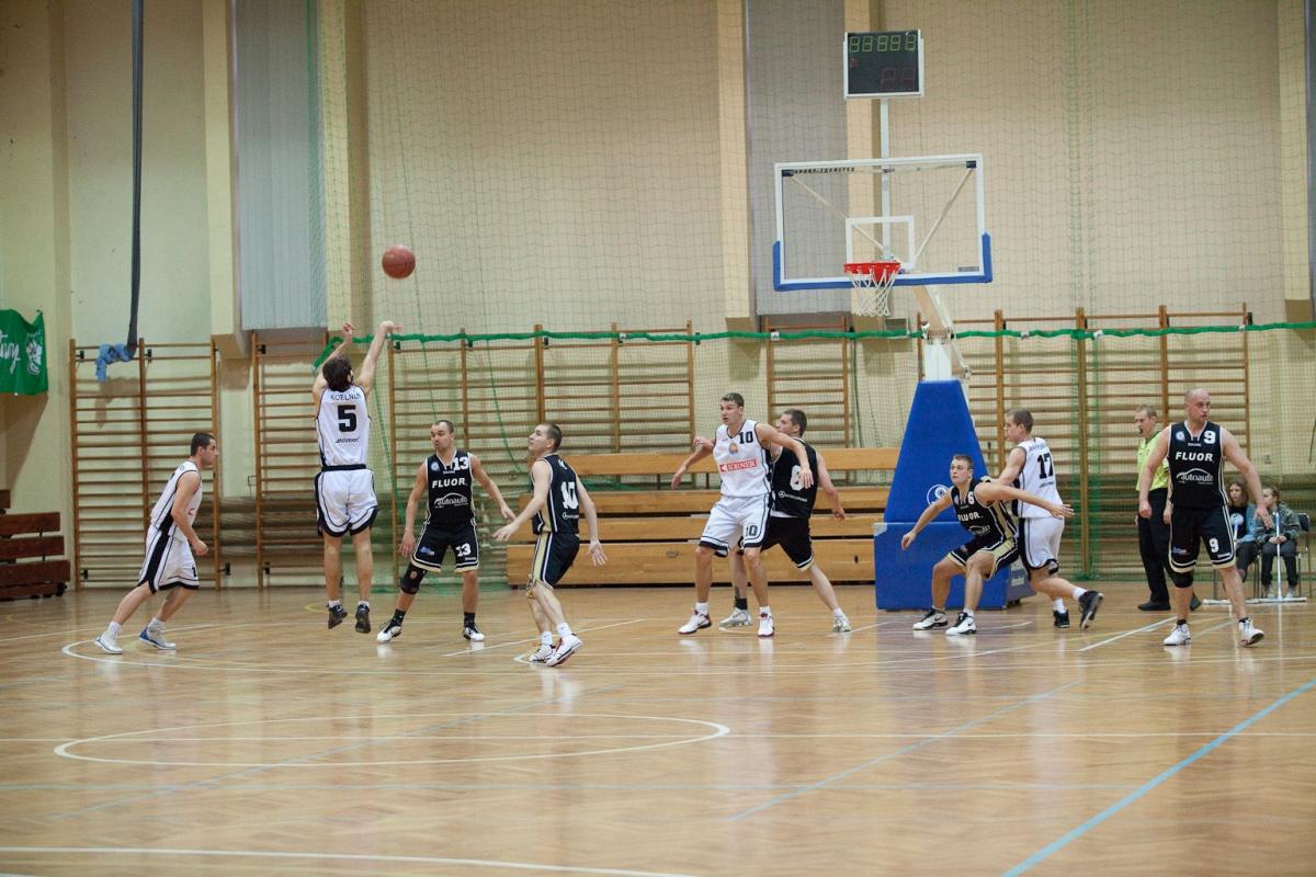 O trzech takich co ograli Opole