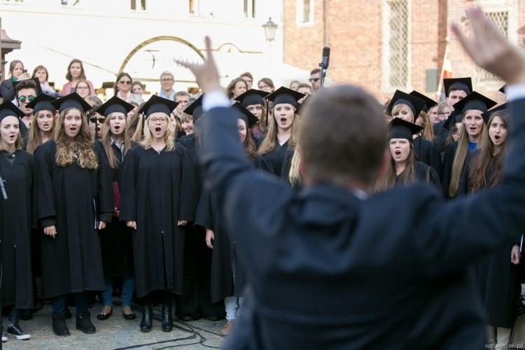 Wrocław: Ponad 100 tysięcy studentów zaczyna nowy rok akademicki