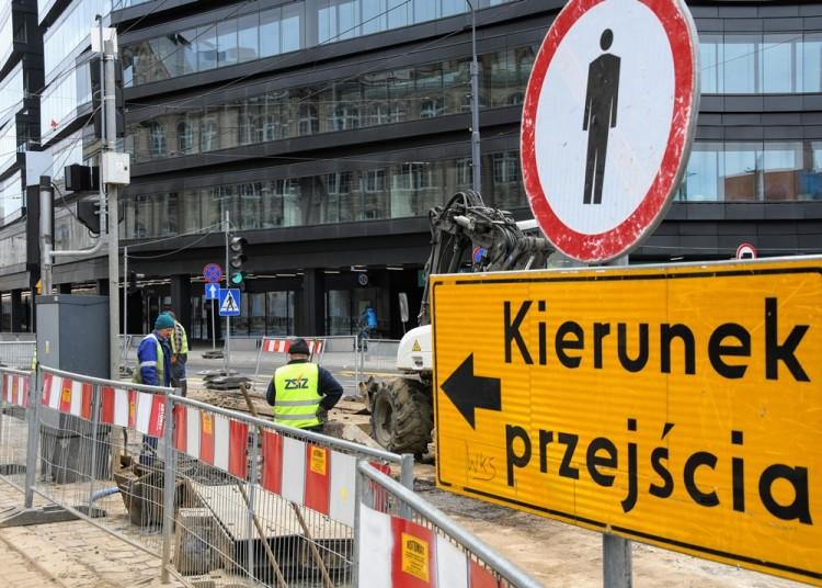 Remont na pl. Dominikańskim. Od soboty kolejne zmiany