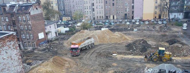 Bomba w centrum miasta. Ewakuowano kilkaset osób