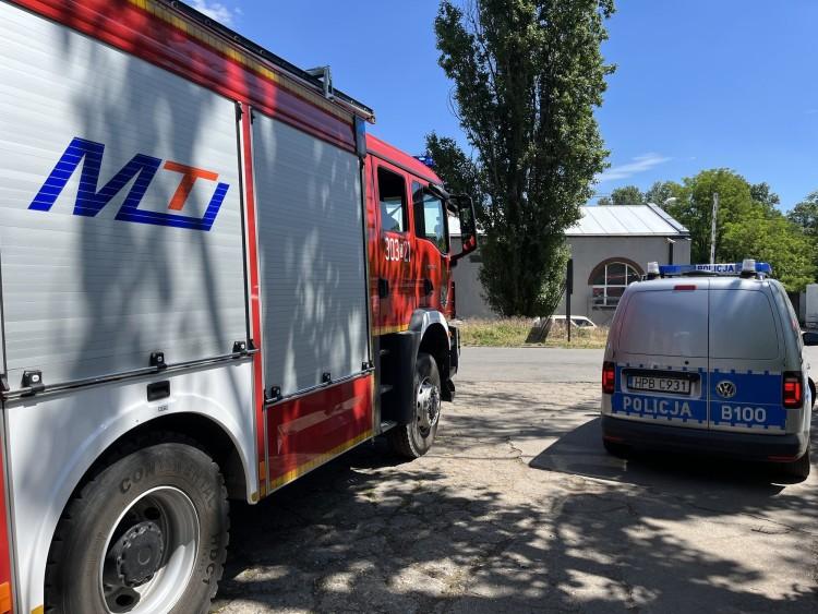 Wrocław: Podejrzany płyn w ampułkach przy ul. Michalczyka. Interweniowały policja i straż pożarna