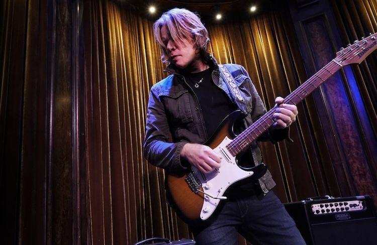Andy Timmons wystąpi na Gitarowym Rekordzie Guinnessa
