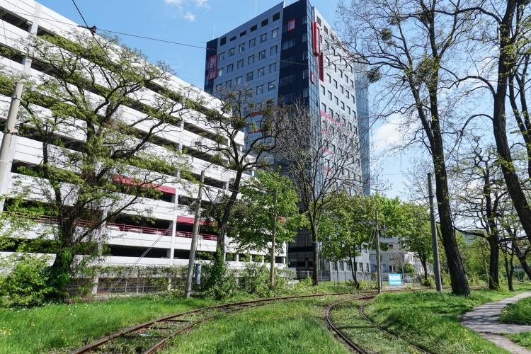 Wiadomo, kto wybuduje kolejny odcinek TAT. Miasto wybrało ofertę