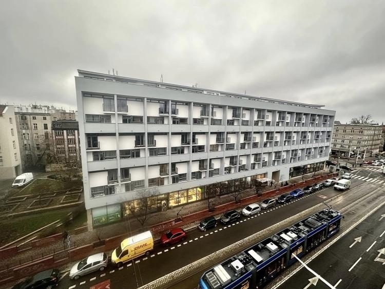 Wrocław: Mezonetowiec gotowy po remoncie [ZDJĘCIA]