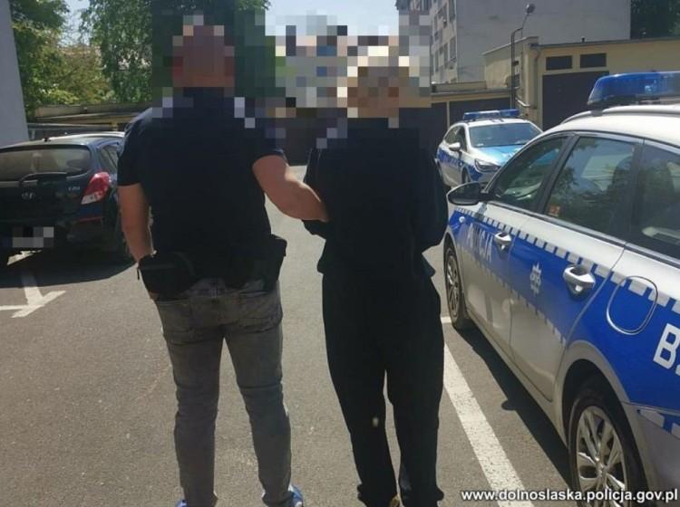 Pobili taksówkarza i ukradli mu auto. Znamy finał tej historii
