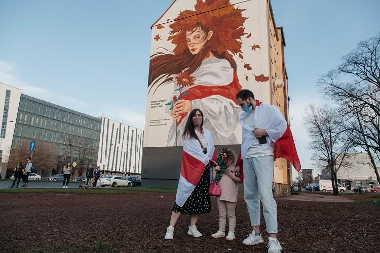 Flash Mob Mural. Akcja poparcia dla Związku Polaków na Białorusi