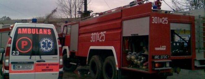 Śmierć na drodze pod Wrocławiem. Nie żyje młody kierowca hondy