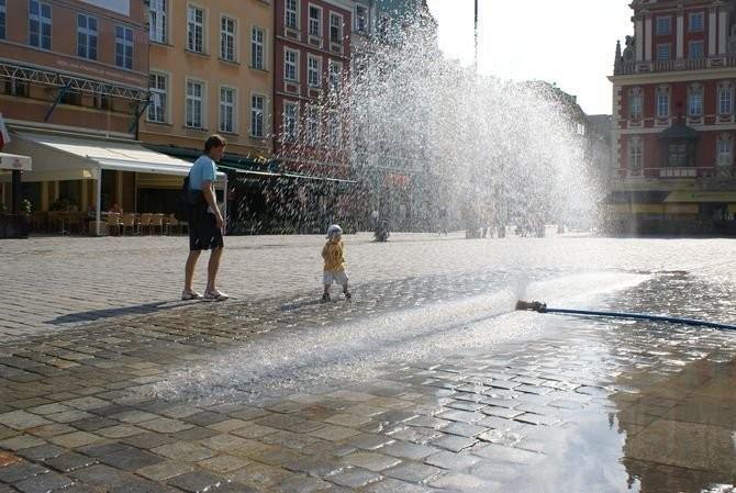 Wrocław: Żar będzie lał się z nieba! A potem nagła zmiana. Jest ostrzeżenie meteo