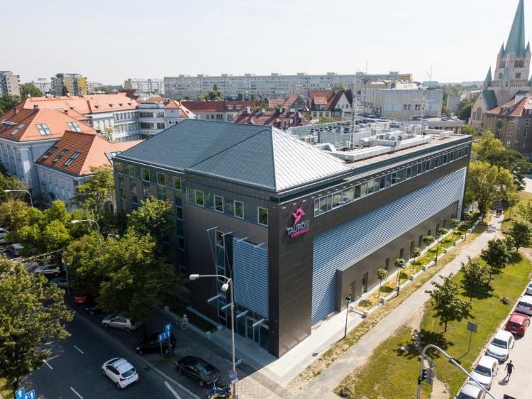 Tauron ma we Wrocławiu nowy budynek. To Centrum Zarządzania Siecią [ZDJĘCIA]