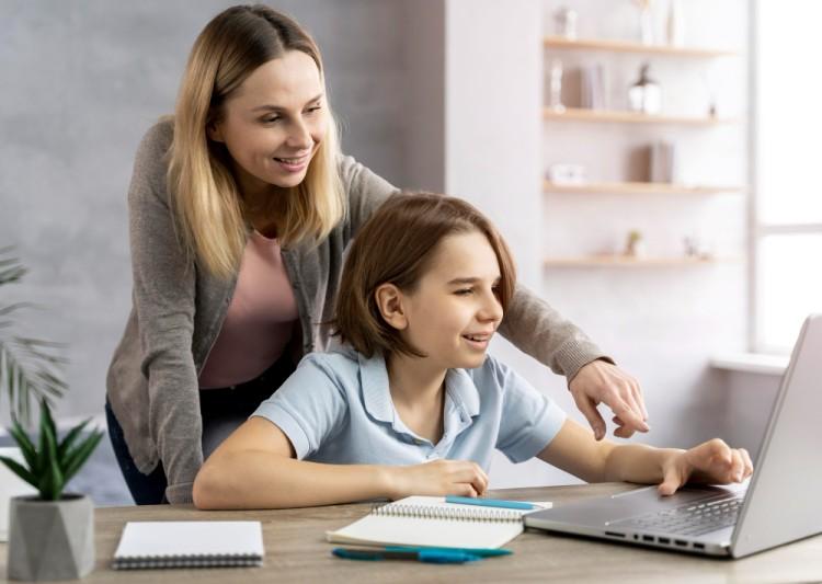 Jak działają korepetycje na BUKI School? Przewodnik dla nowych użytkowników