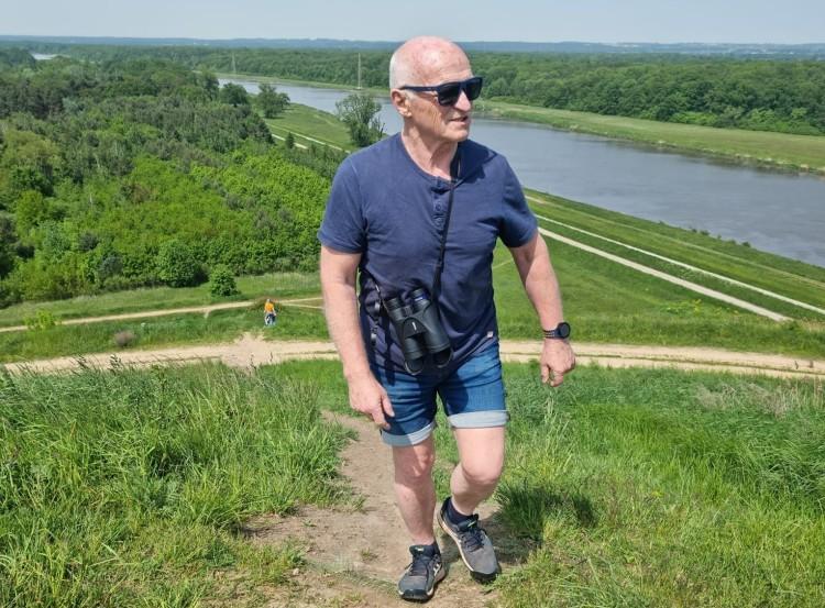 Radny Sutryka z dumą zdobywa szczyt. I w nosie ma, że łamie przy tym prawo