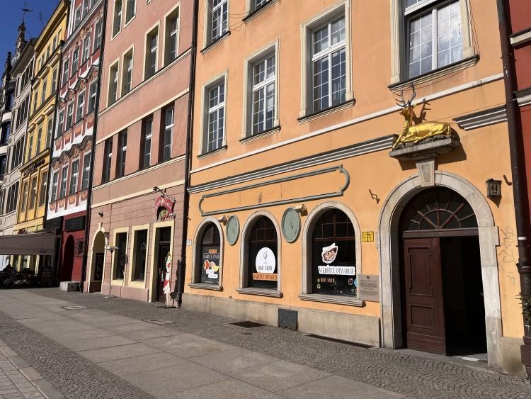Wrocław: Na Rynku powstaje ukraiński pub. To znana sieciówka Biały Nalew