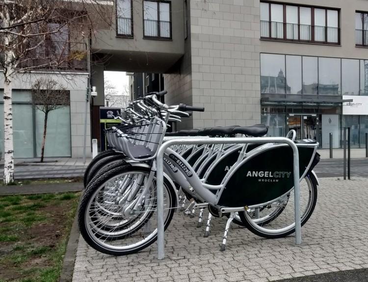 Nowa stacja roweru miejskiego. Powstała przy rozrastającym się osiedlu