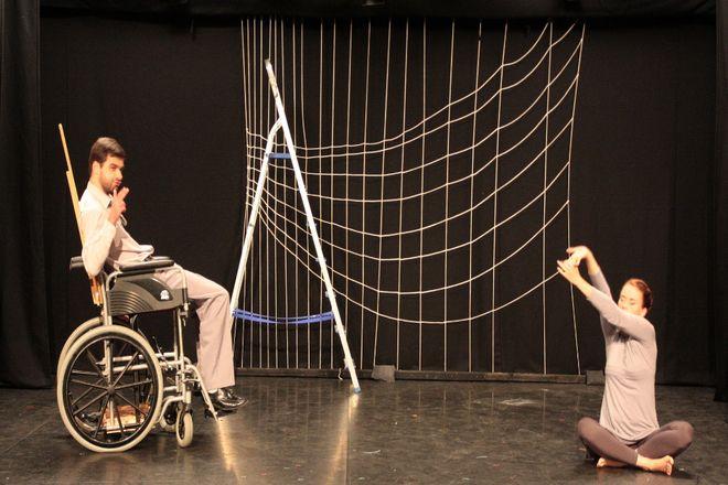 Peszyć, prowokować i strzelać zamierzają aktorzy Teatru Arka