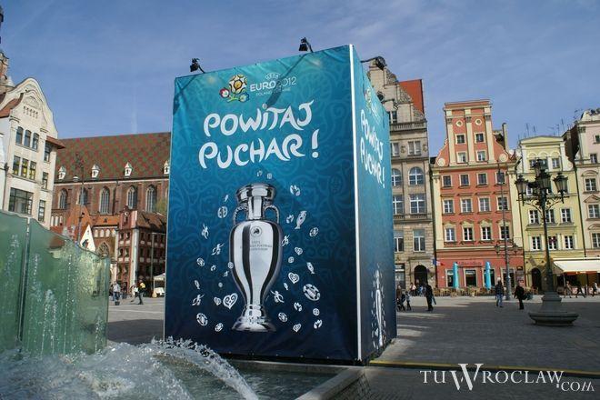 Puchar Euro 2012 w maju przyjedzie do Wrocławia