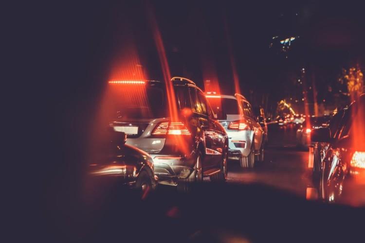 Wrocław: Kobieta zaczęła tracić przytomność w korku. 