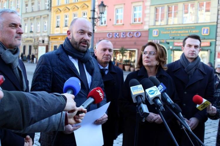 Sutryk zablokuje wybory? „Nie będę narażał zdrowia i życia wrocławian”