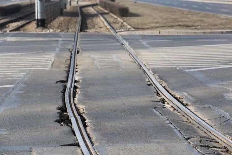 MPK we Wrocławiu wymienia zwrotnice. Utrudnienia potrwają przez długi czas