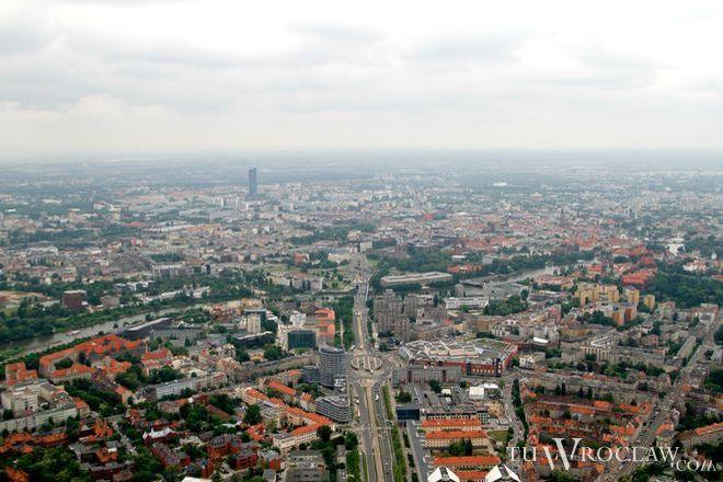 1000 złotych mandatu za niebezpieczne mycie kierowcom szyb w centrum miasta