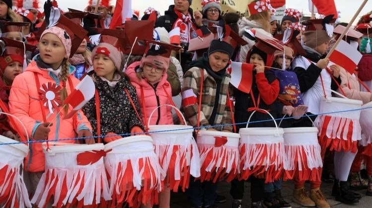 Radosna Parada Niepodległości przejdzie ulicami Wrocławia