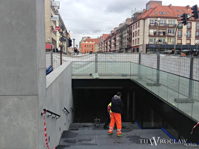 Nowe przejście Świdnickie gotowe. W sobotę otworzą podziemny tunel i przystanki tramwajowe