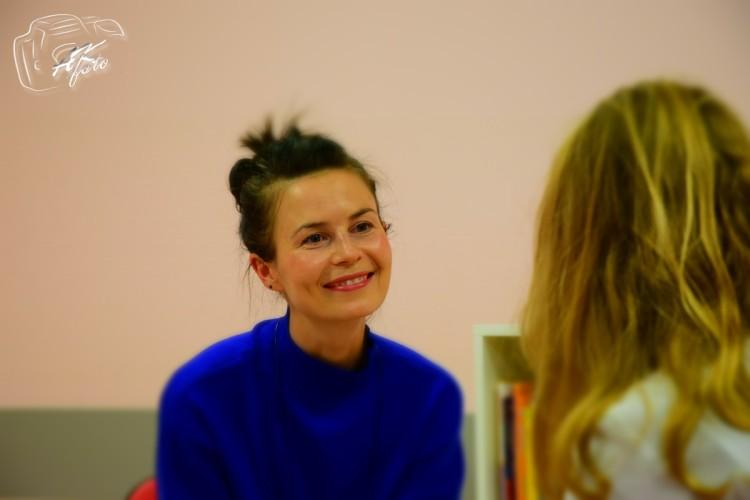 Magdalena Kumorek gościem pierwszej bajkoterapii w szpitalu przy Koszarowej