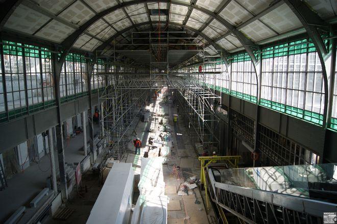 Modernizacja Dworca Głównego 50 dni przed Euro: wyścig z czasem