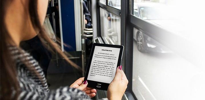 Nadchodzi kres papieru? Wrocławska biblioteka wypożycza książki na czytnikach e-booków