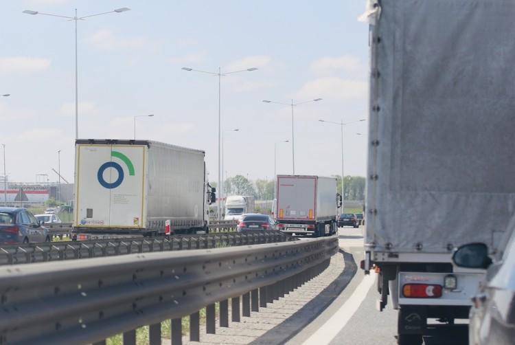 Wrocław: Odcinkowy pomiar prędkości na AOW. Oto stawki mandatów