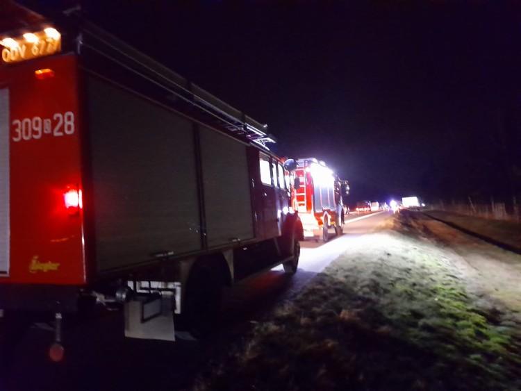 Zablokowana autostrada A4 po wypadku. Dwie osoby są ranne
