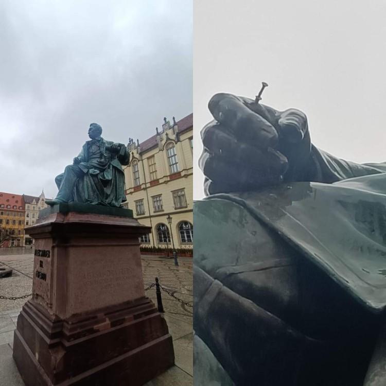 Wrocław: Wyrwał pióro z pomnika Aleksandra Fredry. To już kolejny raz