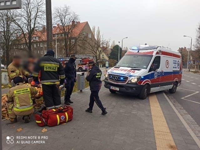 Wrocław: Młoda kobieta zasłabła w MPK