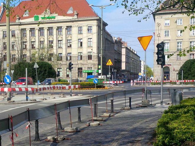 Drogowcy szykują dla kierowców zmiany w wielu punktach Wrocławia. Sprawdź szczegóły