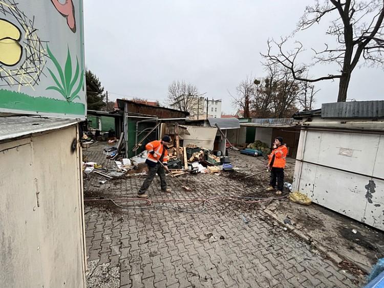 Ruszyła rozbiórka wrocławskiego targowiska. Co powstanie w tym miejscu?