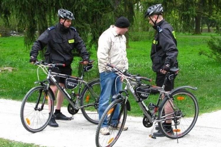 Wrocław: Czterech pijanych rowerzystów dostało mandaty na 10 tys. zł