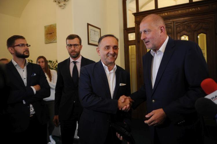 Saga sprzedaży Śląska jeszcze się nie skończyła! Miasto wróciło do rozmów z Grzegorzem Ślakiem