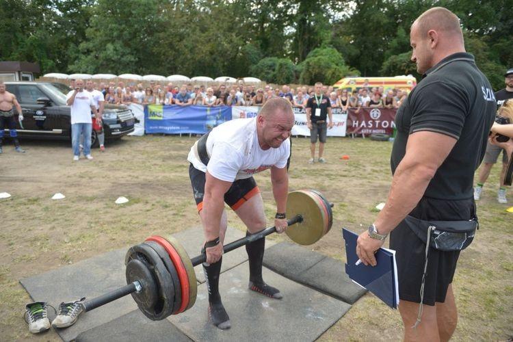 Rywalizacja strongmanów we Wrocławiu. Pudzianowski: Widzę swoich następców [ZDJĘCIA, WIDEO]
