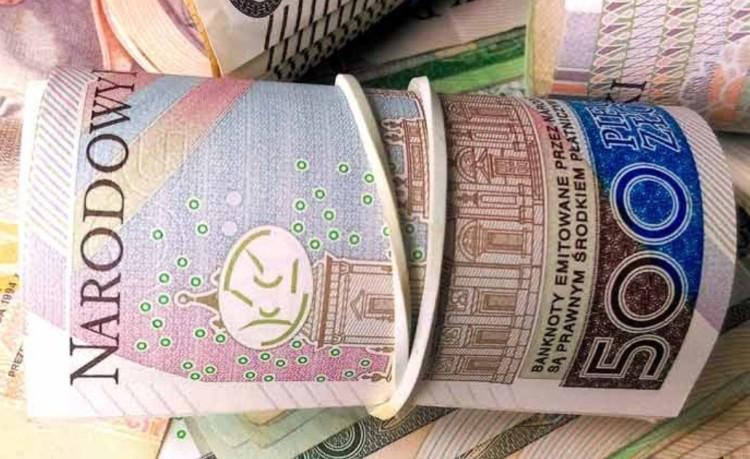 Pieniądze do wzięcia dla tysięcy wrocławian. Uwaga, można je stracić