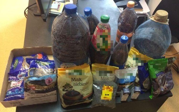 Ukradli 130 kg maku. Używali go jako… środka psychoaktywnego