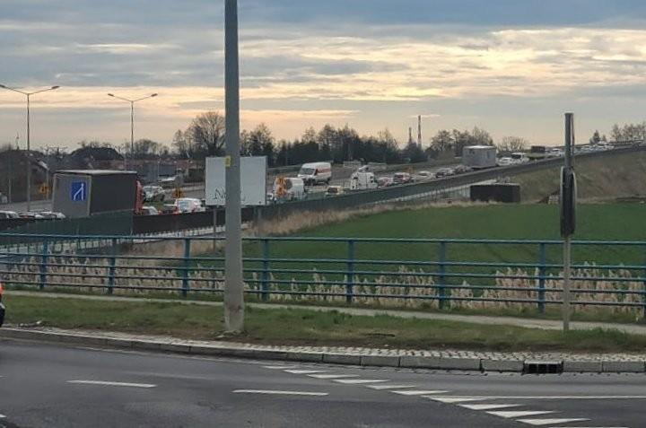 Gigantyczny korek na Wschodniej Obwodnicy Wrocławia