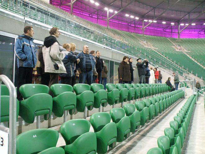 Wrocławski stadion zwiedzali... Andrzeje. Najciekawszy był stadionowy areszt