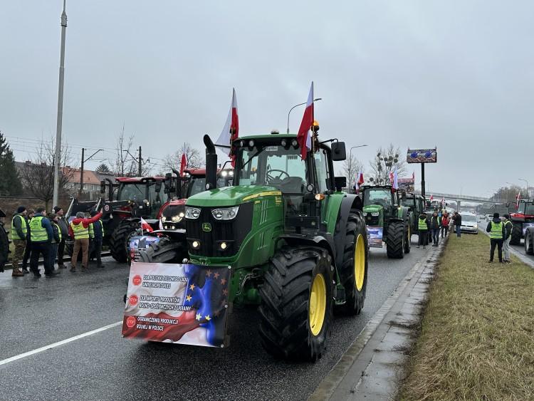 Rolnicy zapowiadają zaostrzenie blokad. 