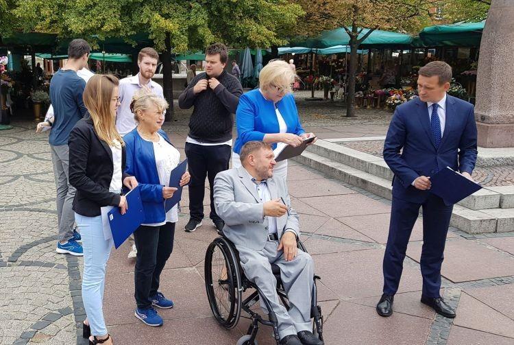 Koalicja Obywatelska planuje rewolucję w polityce senioralnej
