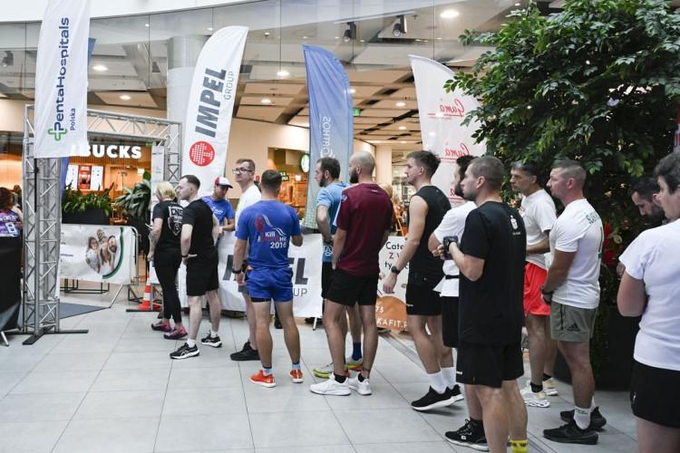 Wrocław: Sky Tower Run. Najszybszy wbiegł na szczyt w pięć minut!