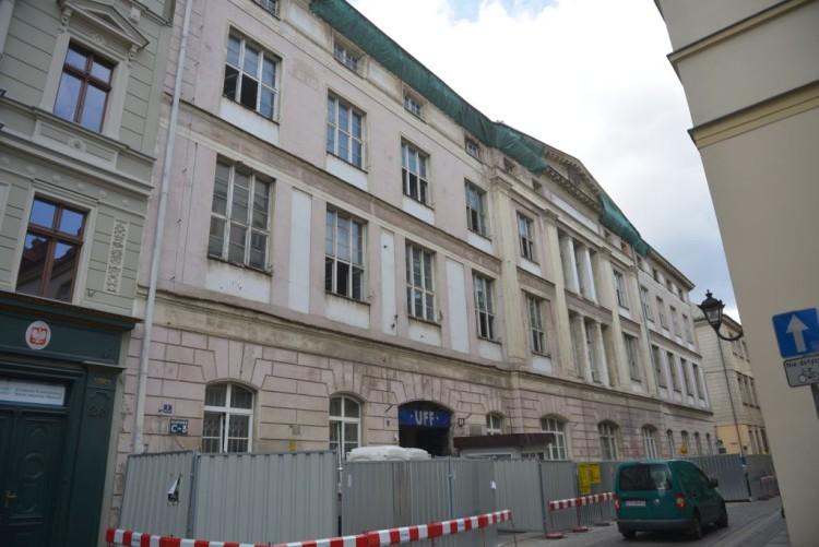 Na Starym Mieście powstaje nowy hotel butikowy [ZDJĘCIA, WIZUALIZACJE]
