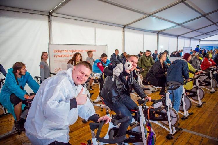 Wykręcili 1000 kilometrów na Woodstocku i wygrali stojaki rowerowe dla Wrocławia